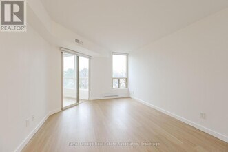 4460 Tucana Ct in Mississauga, ON - Building Photo - Building Photo