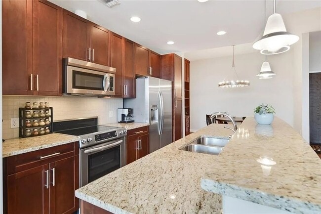 property at 855 Peachtree St NE
