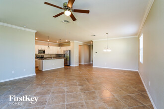 3501 E Hampton Cir in Alva, FL - Building Photo - Building Photo