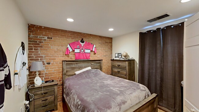 78 Gainsborough St, Unit 203E in Boston, MA - Building Photo - Building Photo