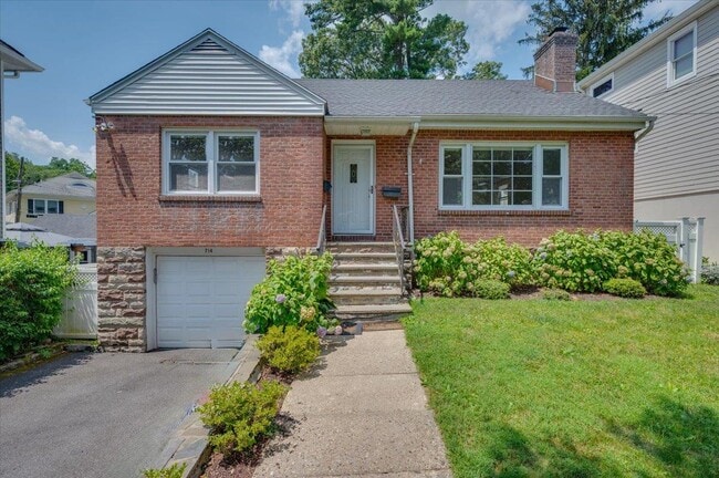 property at 714 Forest Ave