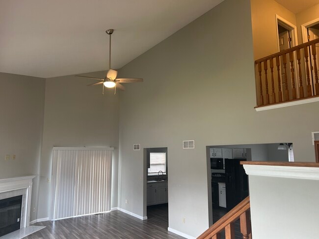 331 Almond Tree Ct in Troy, MO - Building Photo - Building Photo