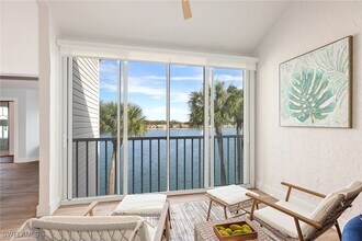 2711 Citrus Lake Dr in Naples, FL - Building Photo - Building Photo