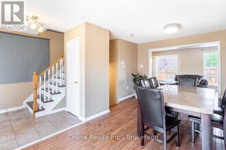 5047 Kempling Ln in Burlington, ON - Building Photo - Building Photo