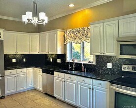 668 Heritage Hls in Somers, NY - Building Photo - Building Photo