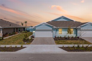 17799 Oleander Ave in Punta Gorda, FL - Building Photo