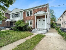 145-25-145109 109th Ave in Queens, NY - Building Photo