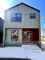 610 N 6th St in Rogers, AR - Building Photo