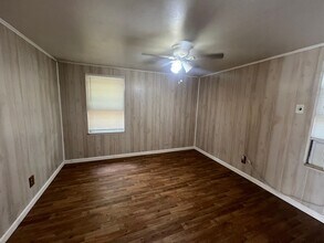 5100 Woolsey St in Norfolk, VA - Building Photo - Building Photo
