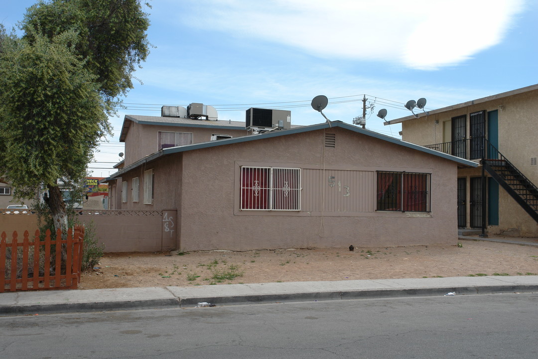 513 McKellar Cir in Las Vegas, NV - Building Photo