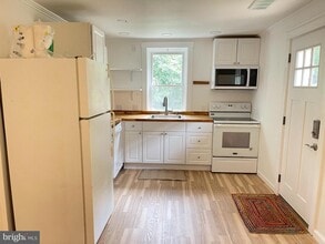 43 Silopanna Rd in Annapolis, MD - Building Photo - Building Photo