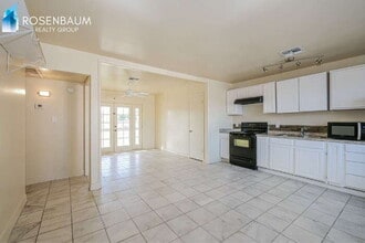2609 W McLellan Blvd in Phoenix, AZ - Building Photo - Building Photo