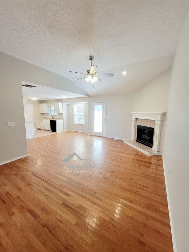 property at 4396 S Hemlock Ave