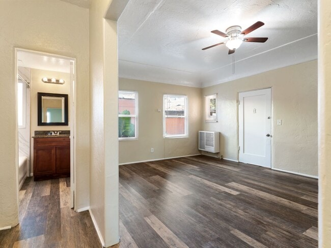 820 Lime Ave in Long Beach, CA - Foto de edificio - Building Photo