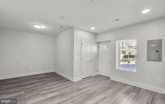 property at 19520 Village Walk Dr