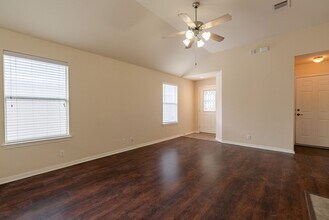 8529 Chick Pea Ln in Austin, TX - Building Photo - Building Photo