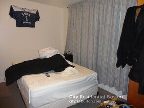 218 W 8th St in Boston, MA - Building Photo - Building Photo