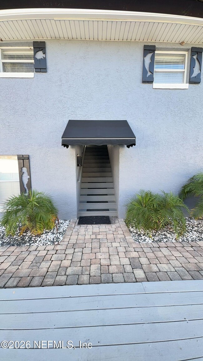 property at 108 S 5th St