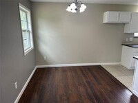 12602 A Bar Dr in Santa Fe, TX - Building Photo - Building Photo