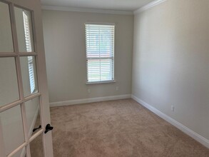 329 Duroc Dr in Hutto, TX - Building Photo - Building Photo