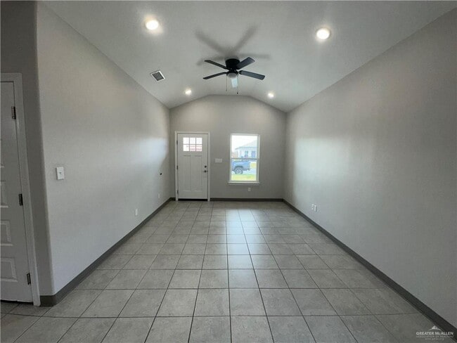 2326 S Vly Cir in La Feria, TX - Building Photo - Building Photo