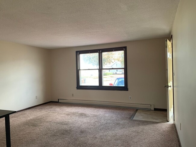 106 Coe St in Tiffin, OH - Building Photo - Building Photo