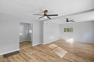 324 Court St in Raymond, MS - Building Photo - Building Photo