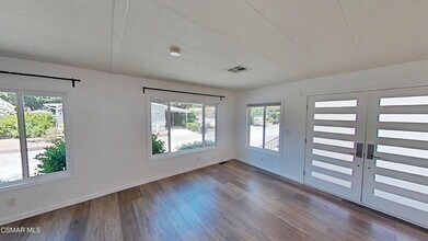 23 Sherwood Dr in Westlake Village, CA - Building Photo - Building Photo