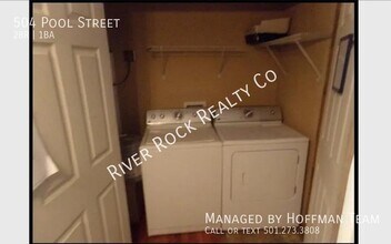 504 S Pool St in Austin, AR - Foto de edificio - Building Photo