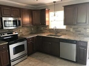 2003 Belmeade St in Brownwood, TX - Building Photo - Building Photo