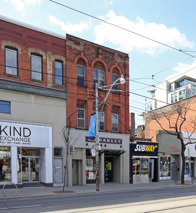 383 Queen St W in Toronto, ON - Building Photo - Building Photo