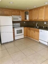 704 SE 2nd Ave in Deerfield Beach, FL - Building Photo - Building Photo