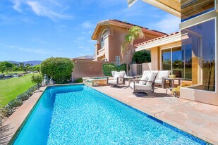 901 Deer Haven Cir in Palm Desert, CA - Building Photo