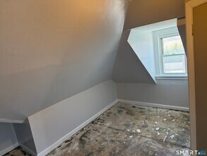 49 Washington St in Bristol, CT - Building Photo - Building Photo