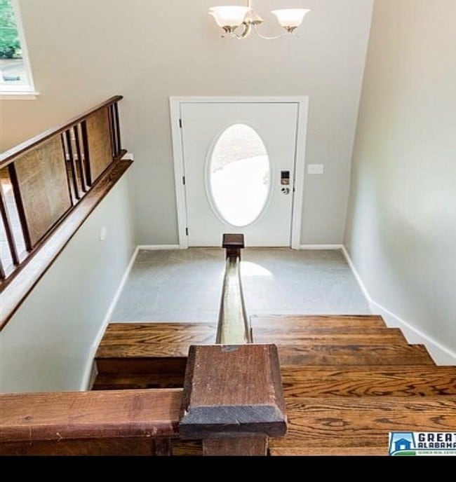 5104 Northumberland Rd in Irondale, AL - Foto de edificio - Building Photo