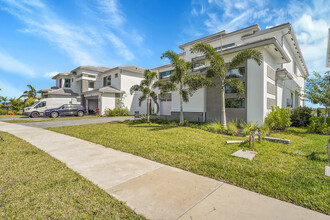 9944 Migration Pt in Palm Beach Gardens, FL - Building Photo - Building Photo