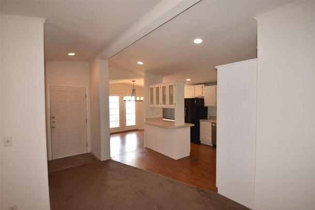 10007 Elderberry Park Ln in Tomball, TX - Building Photo - Building Photo