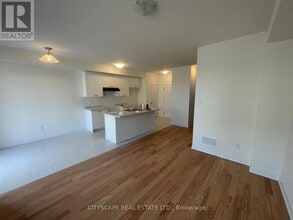 128 Varsity Dr in Welland, ON - Building Photo - Building Photo