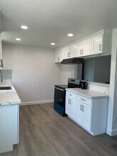 2543 Yorkshire Way, Unit 1 in Pomona, CA - Building Photo - Building Photo
