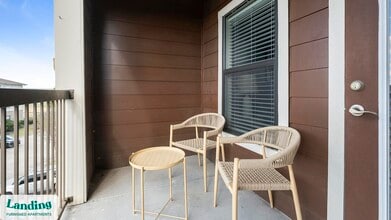 18021 Kingsland Blvd in Houston, TX - Foto de edificio - Building Photo