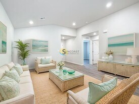 11048 Reims Ave in Englewood, FL - Building Photo