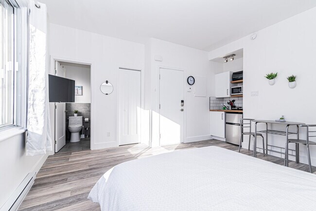 1439 Rue Saint-André