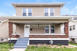 833 S 38th St in Louisville, KY - Building Photo