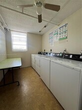 6700 Cypress Rd, Unit 405 in Plantation, FL - Foto de edificio - Building Photo