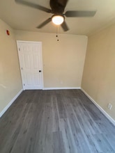 5306 Cimarron St in Los Angeles, CA - Building Photo - Building Photo