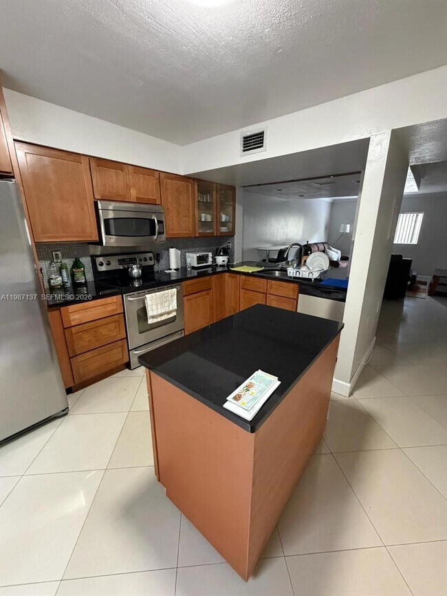 8240 SW 149th Ct in Miami, FL - Building Photo - Building Photo