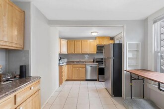 134 South St-Unit -1 in Jersey City, NJ - Foto de edificio - Building Photo