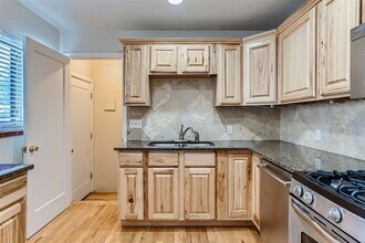 3226 S Holly St in Denver, CO - Building Photo - Building Photo