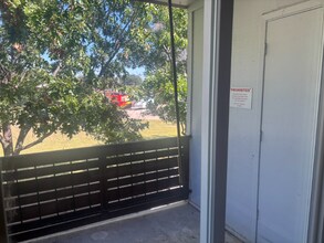 531 Bedford Rd in Bedford, TX - Building Photo - Building Photo