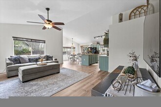 355 Ember Dr in Sparks, NV - Building Photo - Building Photo
